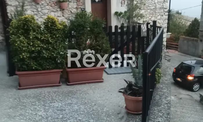 Rexer-SantAngelo-Romano-SantAngelo-Romano-in-vendita-delizioso-monolocale-Altro