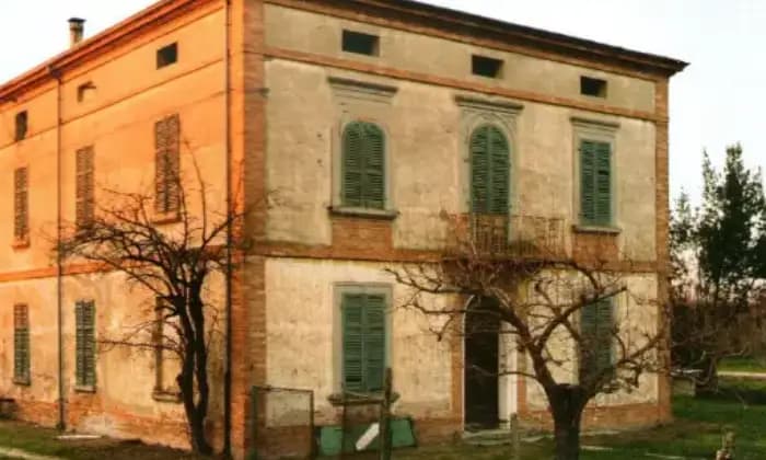 Rexer-Russi-Villa-in-vendita-in-via-Torre-Russi-RA-Giardino