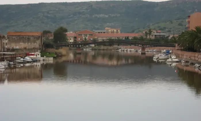 Rexer-Tresnuraghes-Casa-Storica-su-piani-piccolo-giardino-Terrazza-vista-mare-Terrazzo