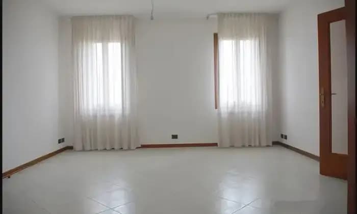 Rexer-Venezia-Appartamento-in-vendita-in-via-Lorenzo-Lotto-a-Trivignano-ChirignagoZelarino-Venezia-Altro