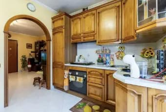 Rexer-SantAngelo-Romano-Vendo-splendido-appartamento-bilivello-quadrilocale-Cucina