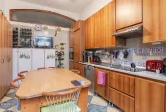 Rexer-Milano-Appartamento-con-giardino-e-box-auto-Cucina