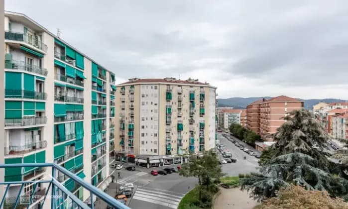 Rexer-Torino-Trilocale-Piano-alto-con-vista-panoramica-Terrazzo