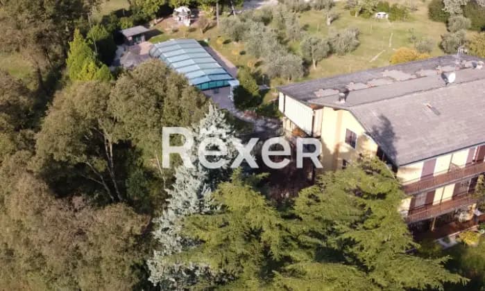 Rexer-Desenzano-del-Garda-Villa-singola-con-area-verde-e-piscina-Terrazzo