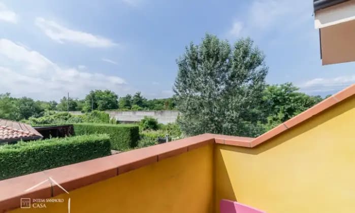Rexer-Borgaro-Torinese-Villetta-a-schiera-con-giardino-e-box-auto-Terrazzo