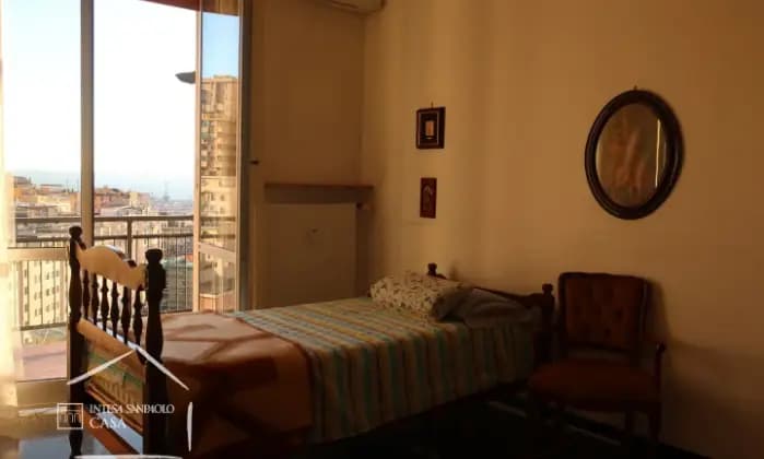 Rexer-Genova-Appartamento-piano-alto-vista-mare-CameraDaLetto