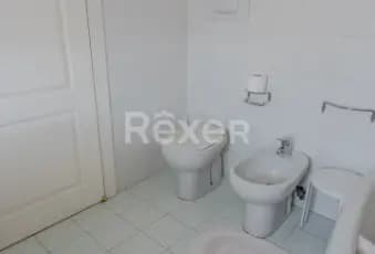Rexer-Vicenza-NUDA-PROPRIETA-appartamento-a-Porta-Castello-Bagno