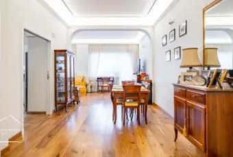 Rexer-Roma-BalduinaEsclusivo-ampio-e-luminoso-appartamento-completamente-ristrutturato-terrazzo-e-giardino-Altro