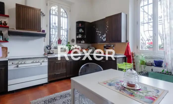 Rexer-Milano-Appartamento-in-villa-del-con-giardino-Possibilit-acquisto-box-auto-Cucina