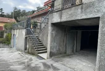 Rexer-Rapallo-San-Michele-di-Pagana-via-Parco-Costa-dei-Merelli-Box-auto-mq-Terrazzo