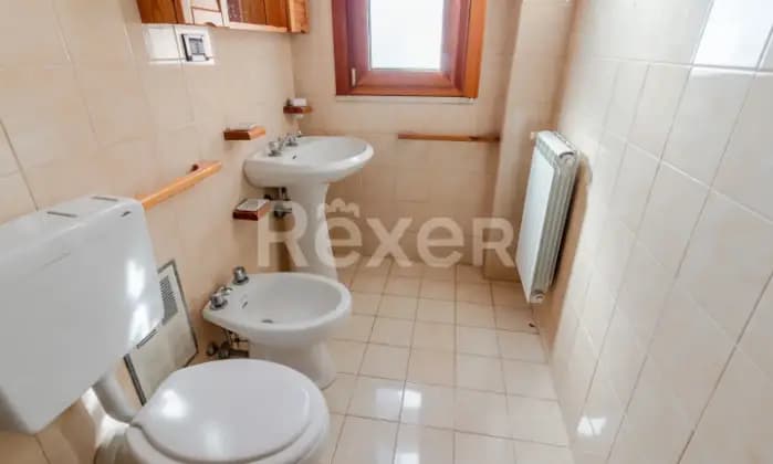 Rexer-Roma-Talenti-Giardino-Nomentano-Ultimo-piano-con-terrazzo-Bagno