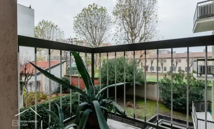 Rexer-Milano-Via-Moroni-Appartamento-mq-Possibilit-acquisto-box-auto-Terrazzo