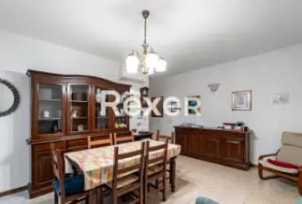 Rexer-Bologna-Appartamento-mq-con-terrazzo-possibilit-acquisto-garage-Cucina