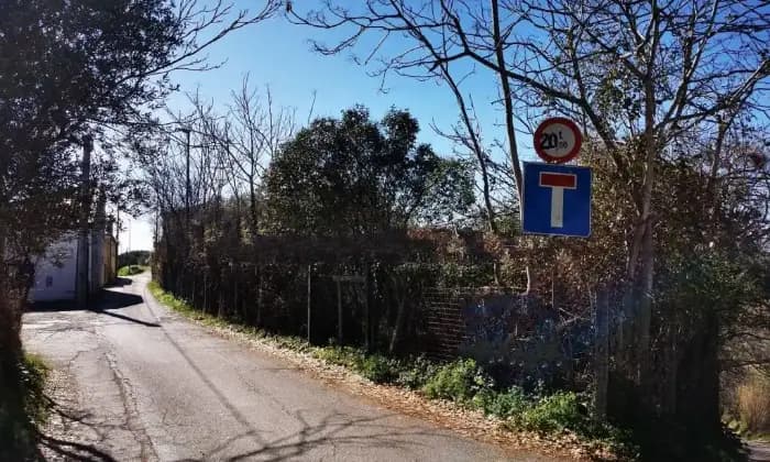 Rexer-Pescara-Casale-in-vendita-in-Strada-Valle-Fuzzina-a-Pescara-Terrazzo