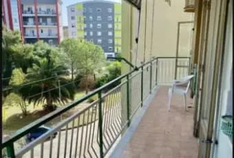 Rexer-Crotone-Appartamento-in-vendita-in-via-Gaetano-Morelli-a-Crotone-Terrazzo