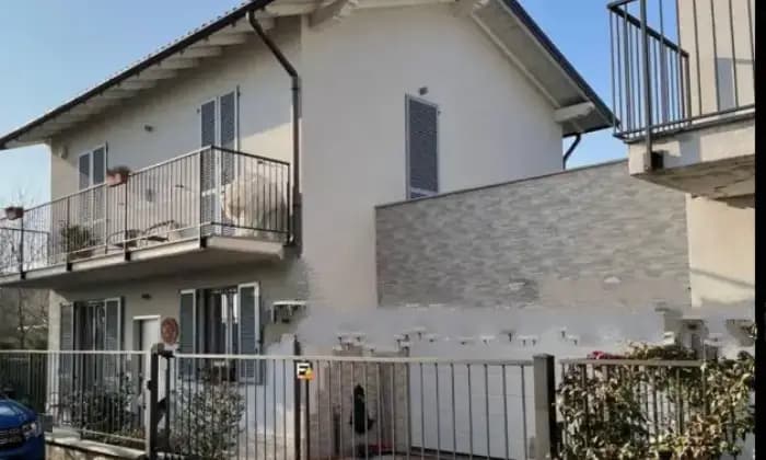 Rexer-Marcignago-Villa-a-schiera-locali-buono-stato-Centro-Marcignago-Garage