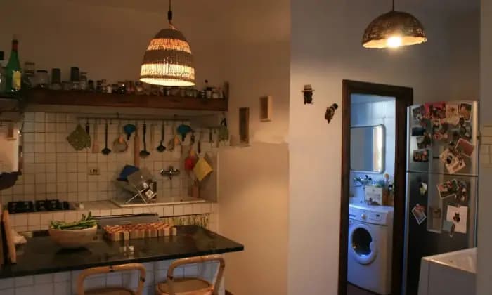 Rexer-Manciano-Vendesi-appartamento-su-due-piani-Cucina