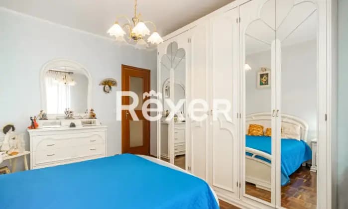 Rexer-Chieri-Appartamento-in-palazzina-ristrutturata-CameraDaLetto
