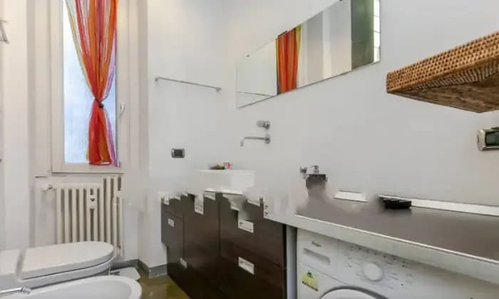 Rexer-Milano-Trilocale-via-Giovanni-Pacini-Citt-Studi-Milano-Bagno