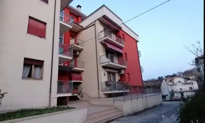 Rexer-Petriano-Appartamento-a-Gallo-di-Petriano-Terrazzo