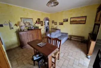 Rexer-Castel-del-Piano-Appartamento-in-via-Filippo-Turati-a-Castel-del-Piano-Salone