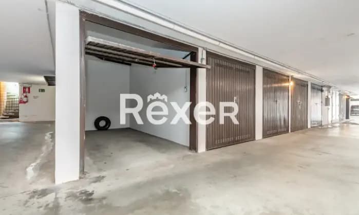 Rexer-Desenzano-del-Garda-Monolocale-arredato-con-cantina-e-box-auto-Altro