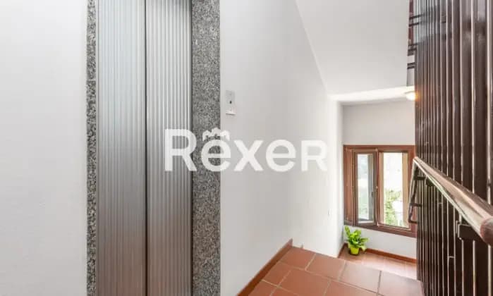 Rexer-Desenzano-del-Garda-Monolocale-arredato-con-cantina-e-box-auto-Altro