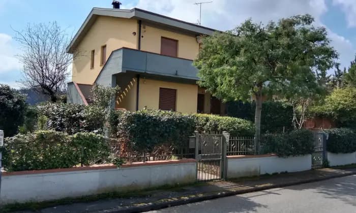 Rexer-Poggibonsi-Appartamento-in-villetta-a-schiera-Loc-Bellavista-Terrazzo