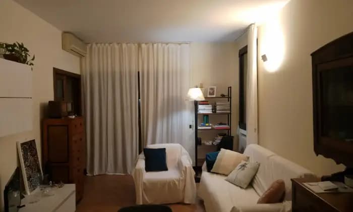 Rexer-Mantova-Appartamento-di-pregio-in-villino-signorile-Salone