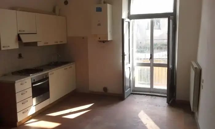 Rexer-Sassoferrato-Vendo-appartamento-via-Bizzarri-Cucina