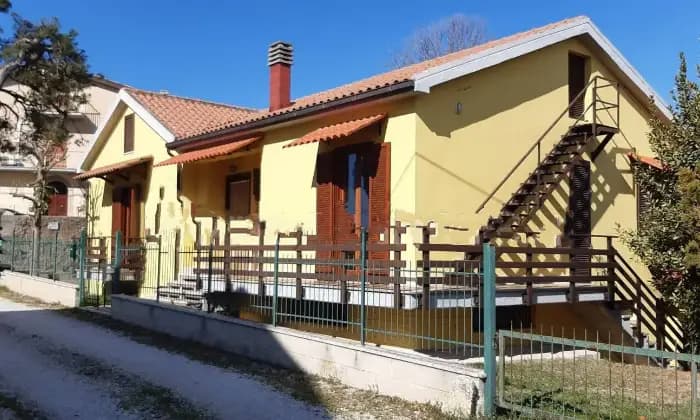 Rexer-Castorano-Villa-unifamiliare-via-Guglielmo-Marconi-Centro-Castorano-Terrazzo