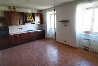 Rexer-Novi-Ligure-Appartamento-in-vendita-in-via-Antica-Genova-Novi-Ligure-Cucina