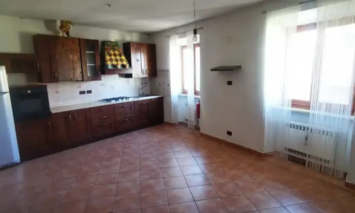 Rexer-Novi-Ligure-Appartamento-in-vendita-in-via-Antica-Genova-Novi-Ligure-Cucina