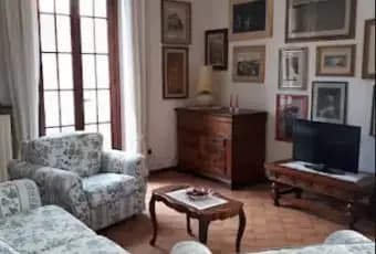 Rexer-Camaiore-Appartamento-in-vendita-in-via-Giacomo-Leopardi-Lido-di-Camaiore-Salone