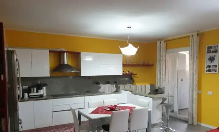 Rexer-Cassina-Rizzardi-Appartamento-via-del-Bettolino-Cassina-Rizzardi-Cucina