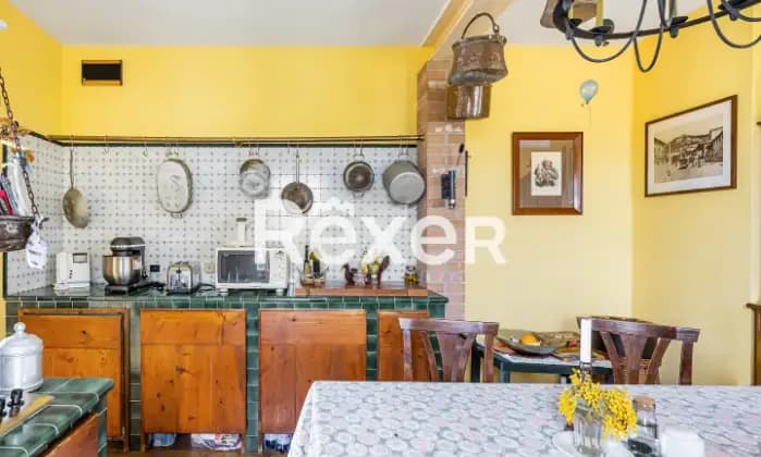 Rexer-Selvazzano-Dentro-Rustico-ristrutturato-con-giardino-Cucina