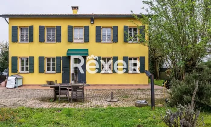 Rexer-Selvazzano-Dentro-Rustico-ristrutturato-con-giardino-Giardino