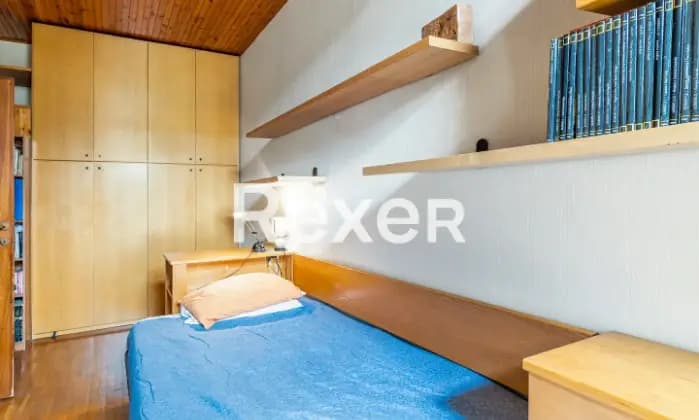 Rexer-Firenze-Via-delle-Cinque-Giornate-Appartamento-di-vani-oltre-servizi-balconi-e-accessori-Altro