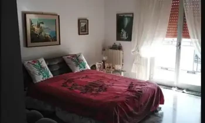 Rexer-Nicosia-Appartamento-in-vendita-in-viale-Vittorio-Veneto-a-Nicosia-CameraDaLetto