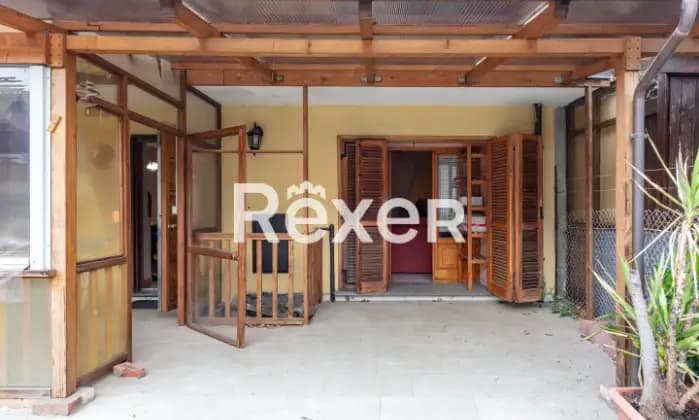 Rexer-Collegno-Casa-indipendente-su-due-livelli-mq-con-giardino-Altro