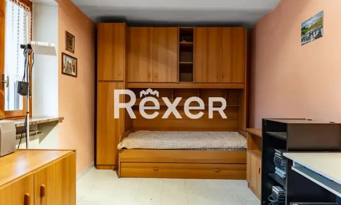 Rexer-Collegno-Casa-indipendente-su-due-livelli-mq-con-giardino-Altro