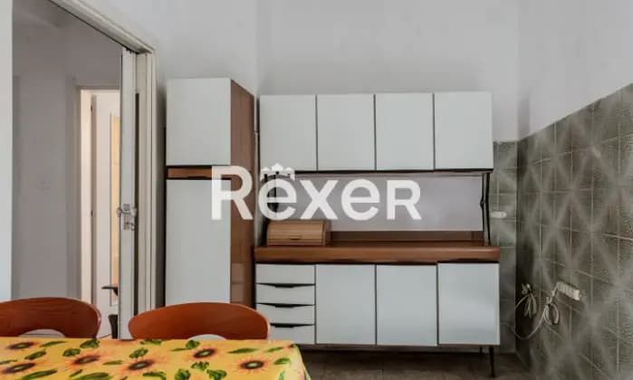 Rexer-San-Donato-Milanese-San-Donato-Milanese-Appartamento-mq-con-due-cantine-e-posto-auto-condominiale-CameraDaLetto