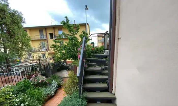 Rexer-Reggello-Villa-bifamiliare-via-Dante-Alighieri-Centro-Reggello-Terrazzo