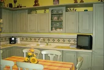 Rexer-Cesena-Casa-singola-in-vendita-in-via-Primo-Targhini-a-Cesena-Cucina