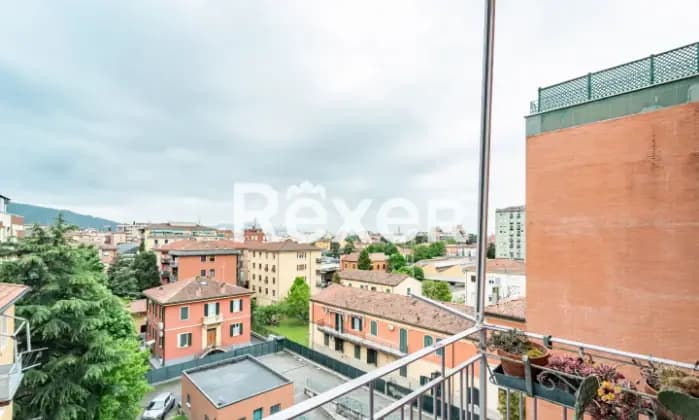 Rexer-Bologna-Appartamento-locali-mq-Terrazzo