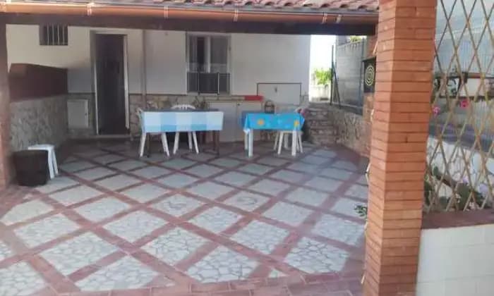 Rexer-Alcamo-Villa-con-piscina-Veranda-vista-piscina