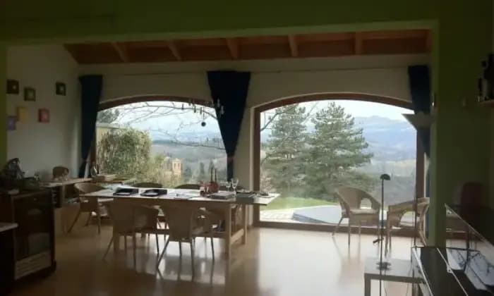 Rexer-Bologna-Stupenda-villa-panoramica-SALONE
