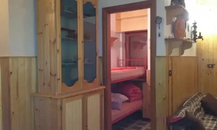 Rexer-Cusano-Mutri-Vacanze-in-montagna-appartamento-in-residence-CAMERA-DA-LETTO