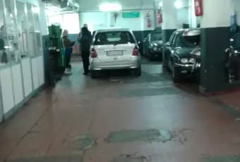 Rexer-roma-Locale-zona-san-giovanni-GARAGE