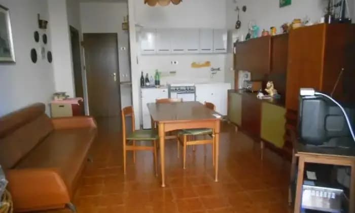 Rexer-Comacchio-Vendesi-appartamento-in-villetta-SALONE